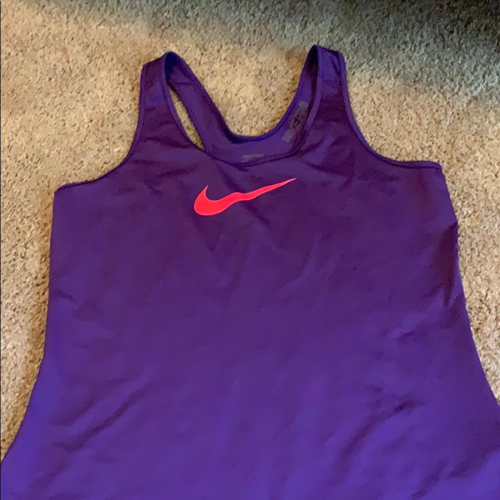 Nike pro tank